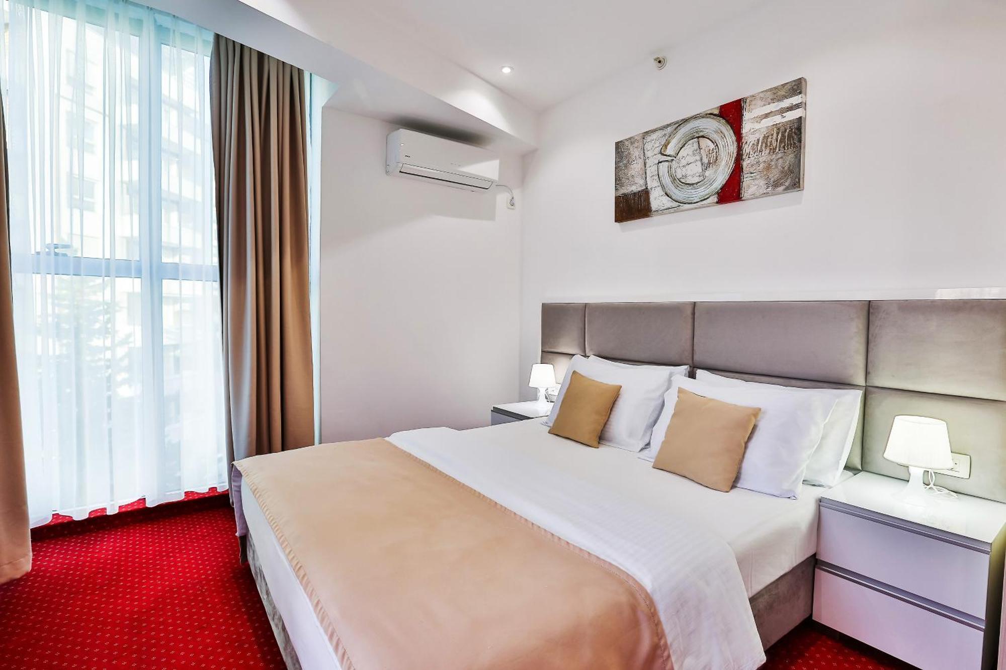 Hotel La Mer Budva Dış mekan fotoğraf