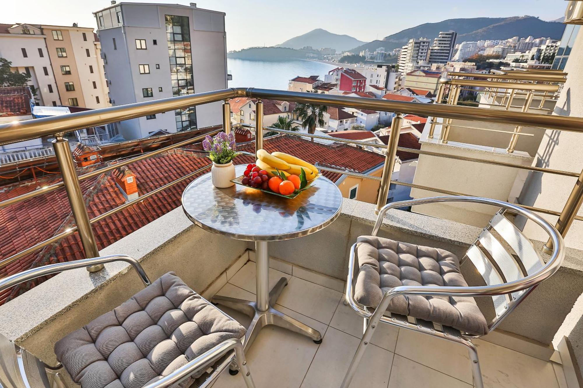 Hotel La Mer Budva Dış mekan fotoğraf