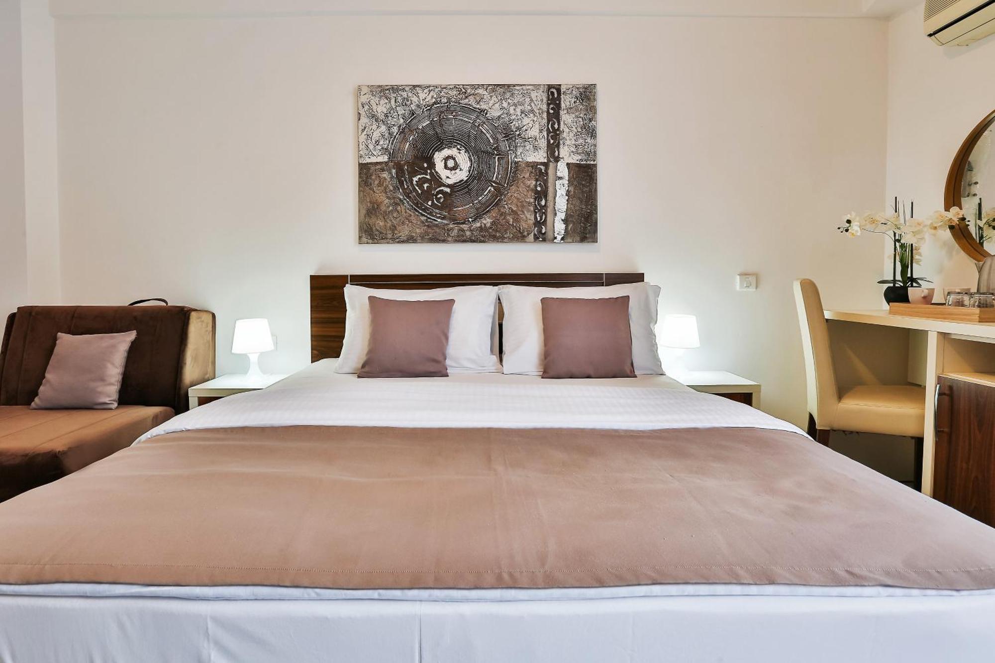 Hotel La Mer Budva Dış mekan fotoğraf