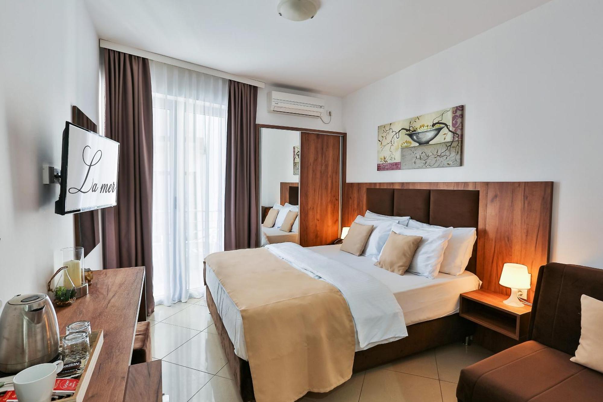 Hotel La Mer Budva Dış mekan fotoğraf