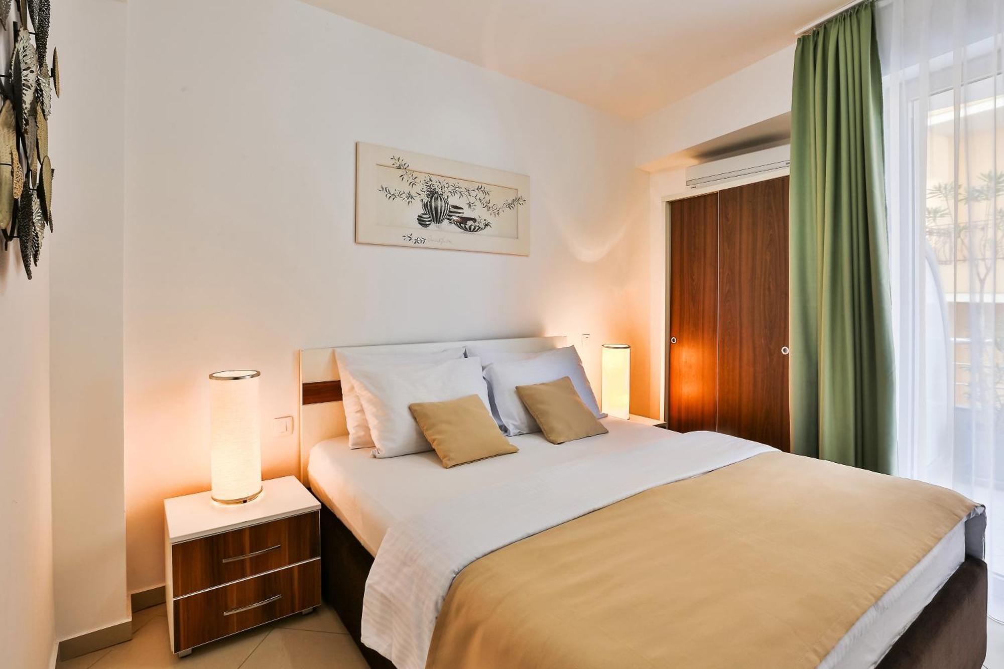 Hotel La Mer Budva Dış mekan fotoğraf